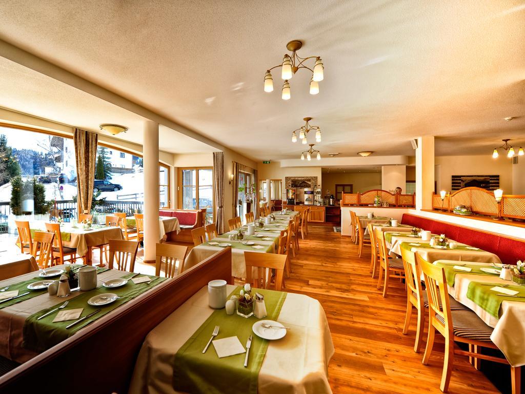 Hotel Roeck Garni Fiss Exterior foto